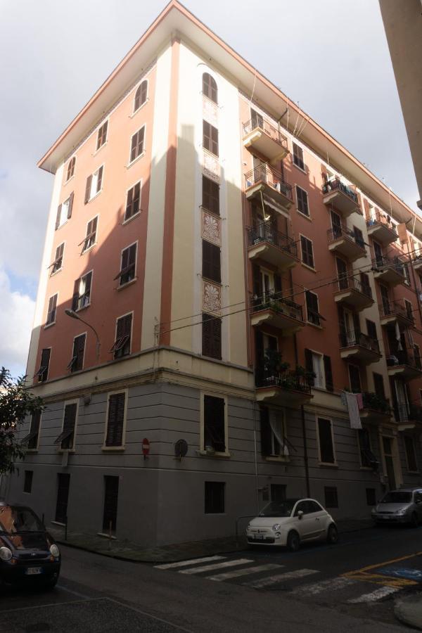 Appartement A Un Passo Dal Mare à La Spezia Extérieur photo