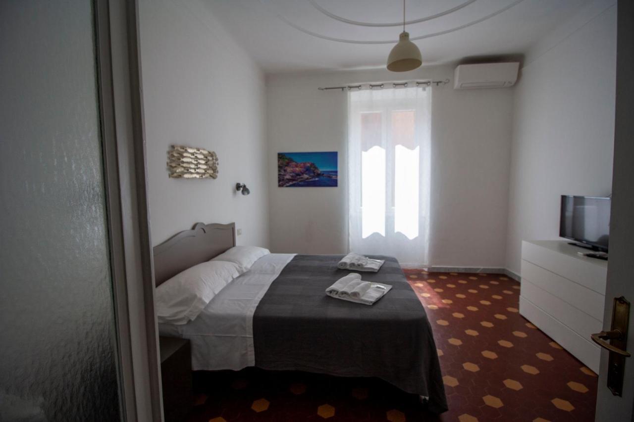 Appartement A Un Passo Dal Mare à La Spezia Extérieur photo