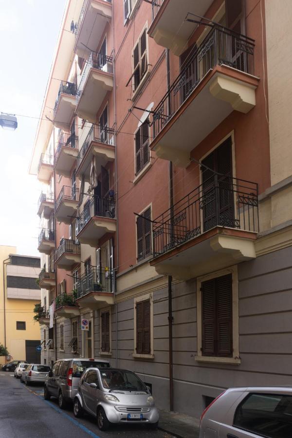 Appartement A Un Passo Dal Mare à La Spezia Extérieur photo