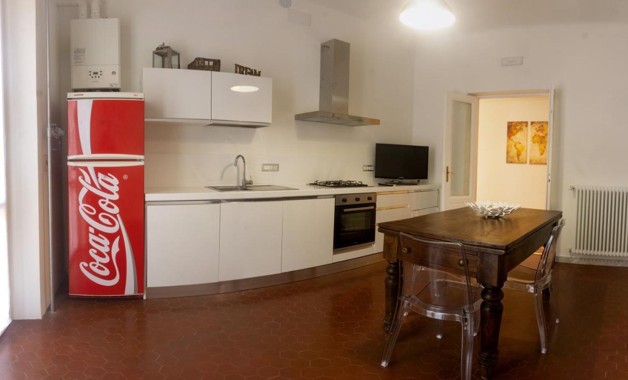 Appartement A Un Passo Dal Mare à La Spezia Extérieur photo
